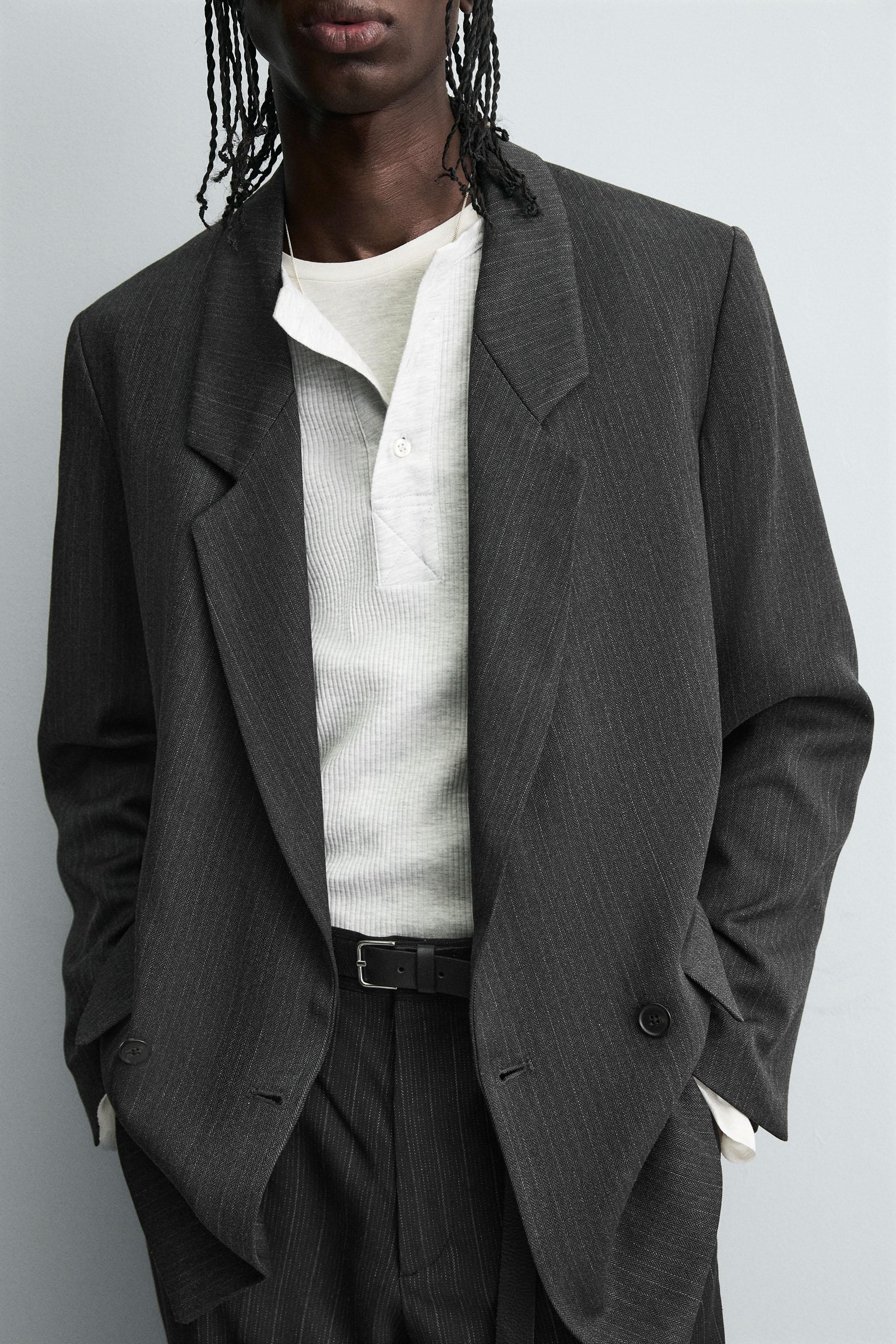 STRIPED DOUBLE BREASTED BLAZER